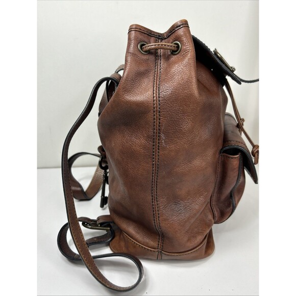Fossil Genuine Leather Long Live Vintage 1954 Bucket Backpack Brown Key Charm - Picture 11 of 16